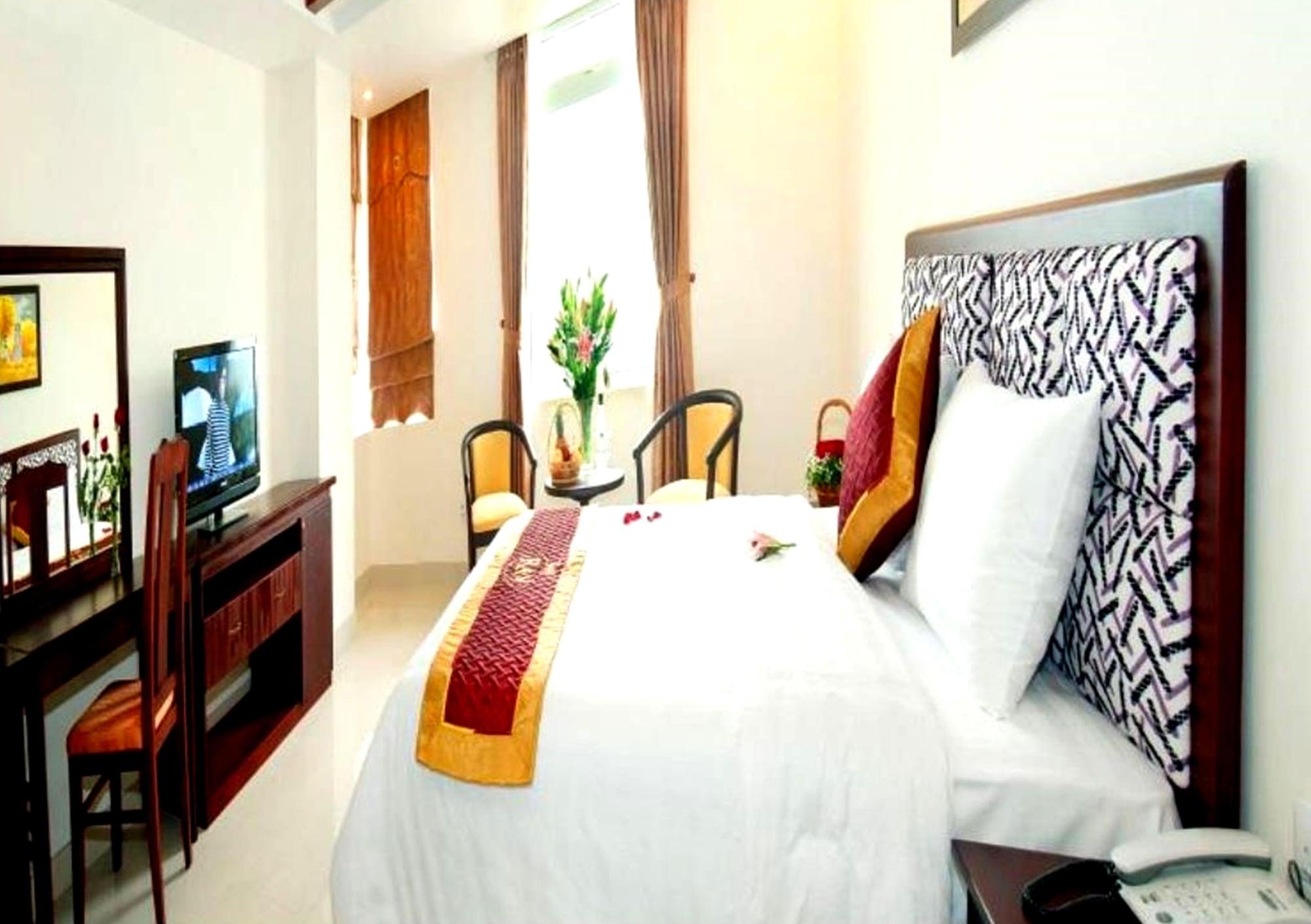 Kay Hotel Da Nang - Near Dragon Bridge Exterior photo