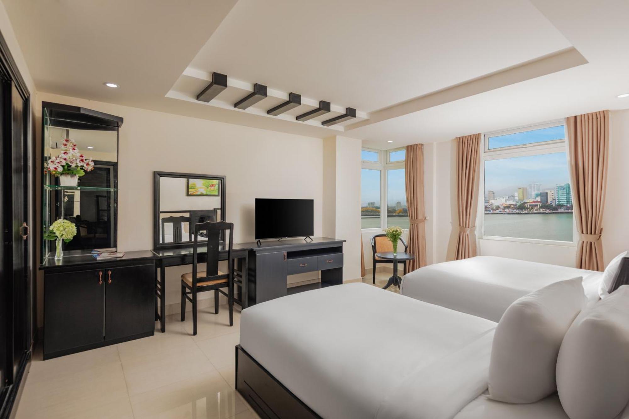 Kay Hotel Da Nang - Near Dragon Bridge Exterior photo